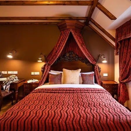 Earls Court House Killarney