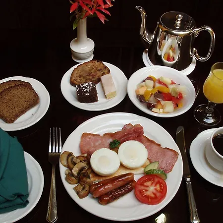 Earls Court House Affittacamere 4*