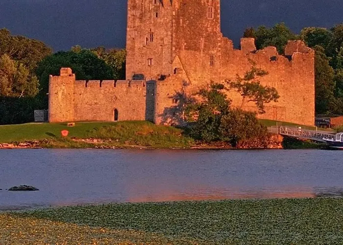 Earls Court House 4* Killarney