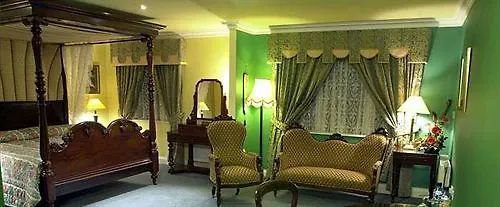 Gasthuis Earls Court House 4*