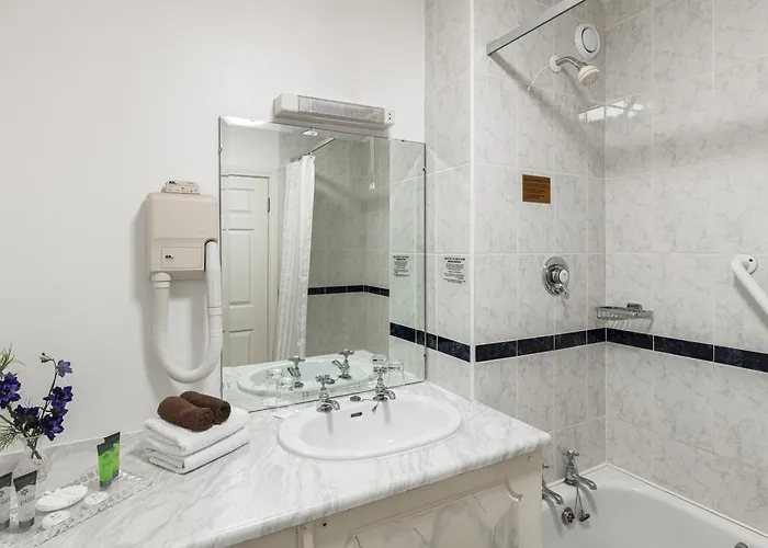 Гостевой дом Earls Court House Килларни